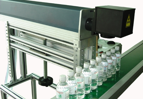 激光打标机流水线加工样图 激光打标机流水线加工样图