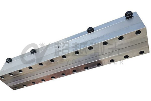 熔喷布模具激光打孔机的使用特点