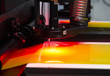 当激光技术遇上光伏产业：谁能更胜一筹？